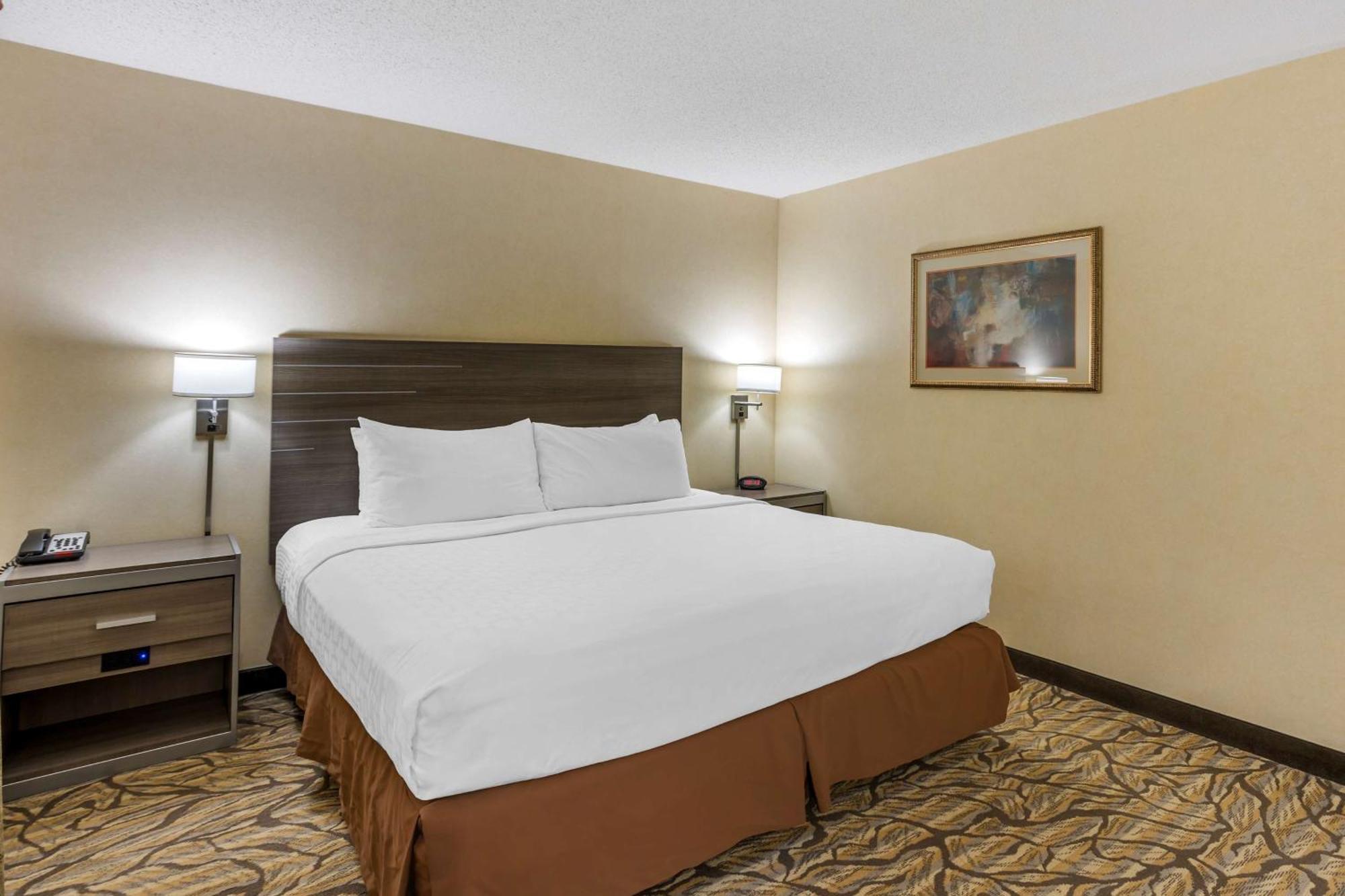 Best Western Danville Inn Экстерьер фото
